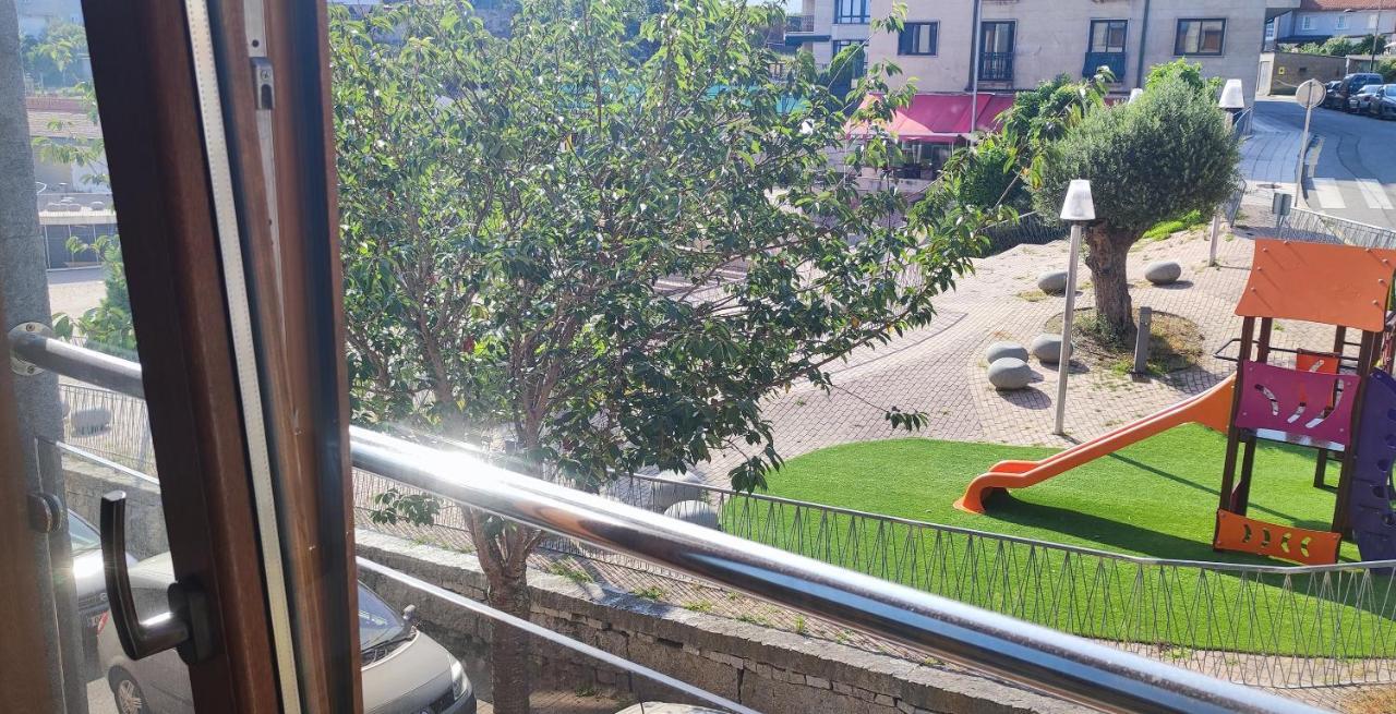 Apartamento Dos Habitaciones Exterior Y Bien Comunicado San Salvador de Poio Exteriér fotografie